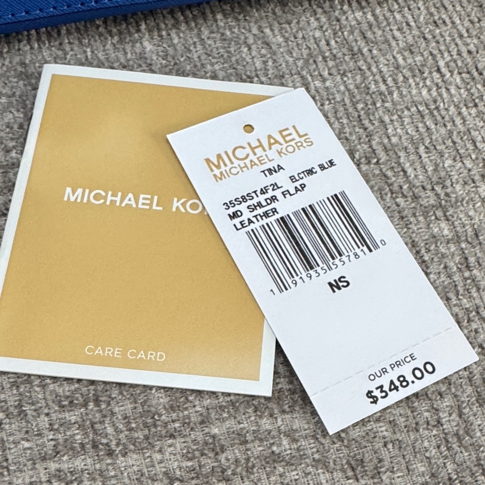 Michael Kors Blue Crossbody Bag with Silver Details - Picture 2 of 6